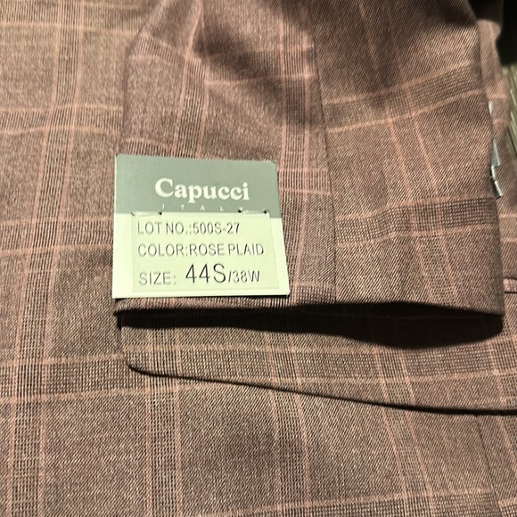 Mauve 44S/38W Suit. Brand New never worn. - Picture 3 of 3